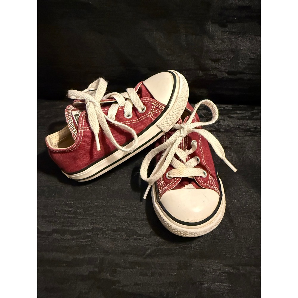 Converse All Star Toddler Size 7 Burgundy Red Low Top Canvas Sneakers Shoes